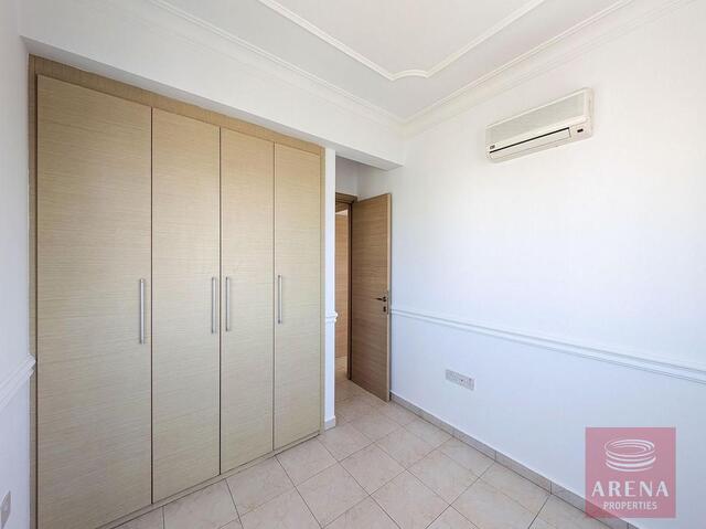 Charming 2 Bedroom Penthouse in Kamares – photo 6