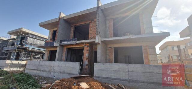 detachedHouse-69e5e9a605ca2-1.jpg