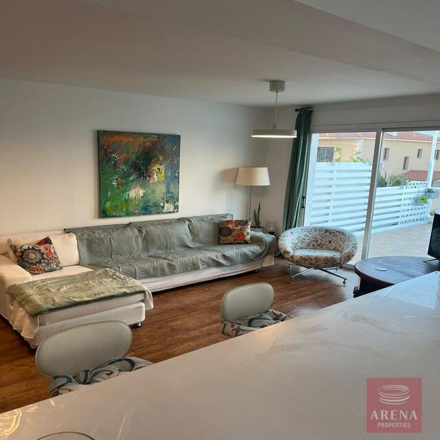 Renovated 3 Bed Apartment for rent in Derynia – photo 3