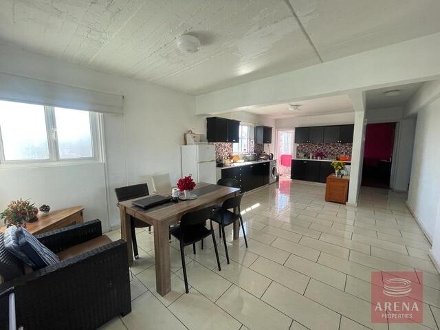 apartment-5-3-BED-APT-LARNACA-7863.jpg