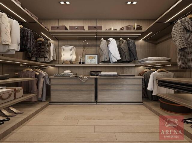 detachedHouse-6a22763c40e60.jpg