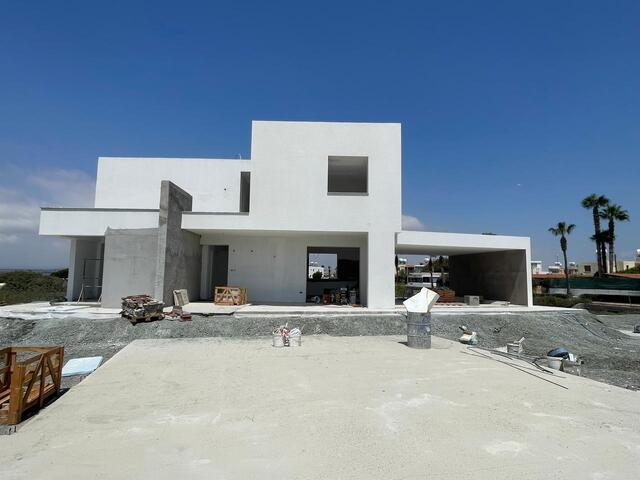 detachedHouse-1-seafront-villa-pervolia-10104-1.jpg