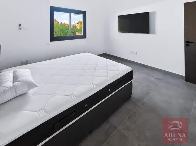 Modern Apartment For Rent In Paralimni – photo 6