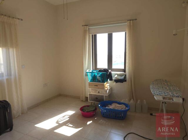 3-Bedroom House for Sale in Oroklini – photo 12