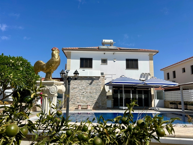 detachedHouse-1-VILLA-SALE-PYLA-10415-1-scaled-1.jpg