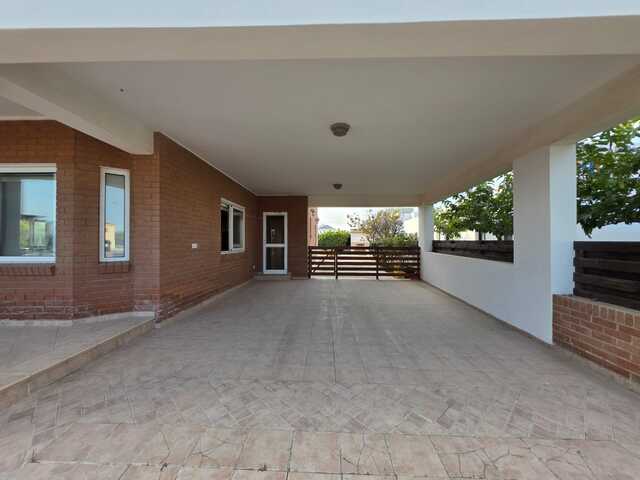 4 Bed Villa in Kiti – photo 24