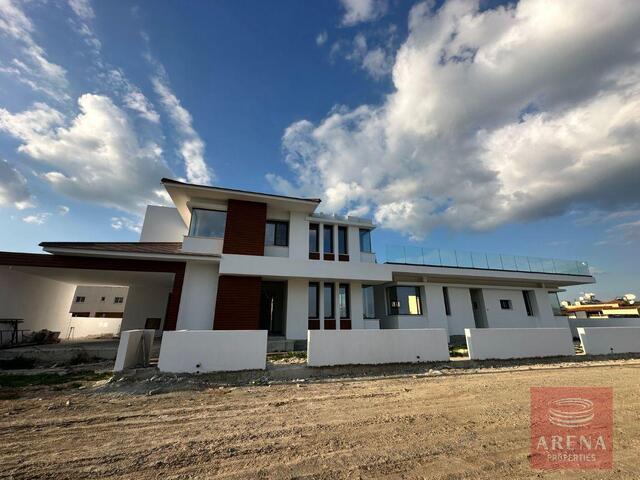 detachedHouse-69c2833ba6b38.jpg