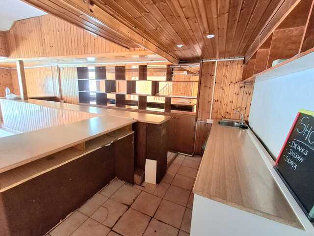 Shop for sale in port area – photo 6