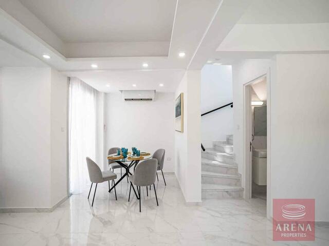 Villa In Ayia Triada For Sale – photo 9