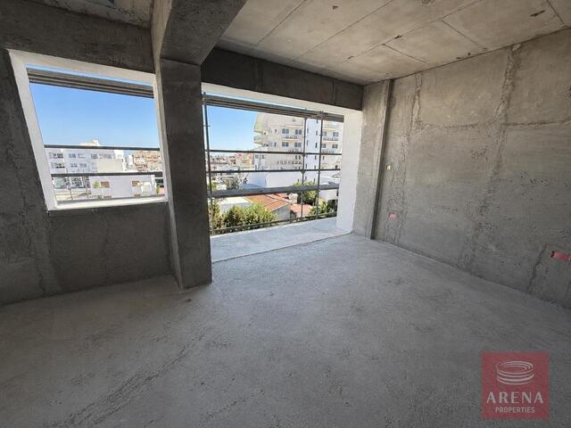 penthouse-6a689869cd0bb-1.jpg