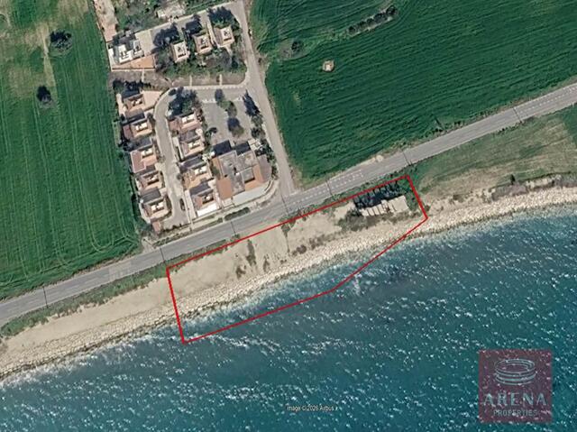 Seafront Property for Sale in Agios Theodoros – photo 1