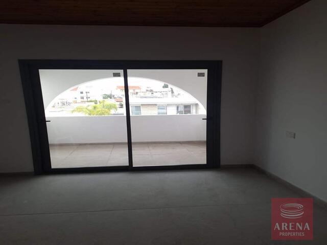 realEstateForBusiness-69f1f57120a6d-4.jpg
