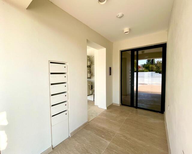 2-Bedroom Seafront Apartment in Larnaca – photo 8