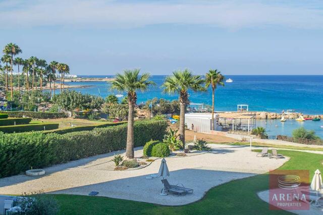 Beachfront Apartment in Protaras – photo 11