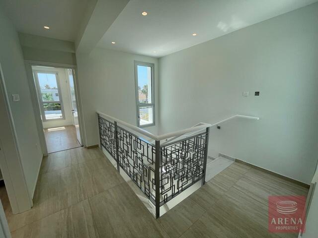 New Villas in Dekelia Area – photo 13
