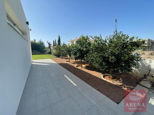 detachedHouse-8-Villa-for-sale-in-Dekelia-6383.jpeg