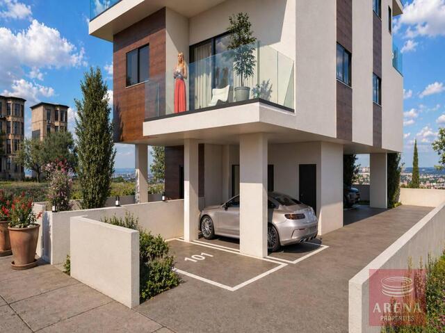 penthouse-6a06d041ba1fd.jpg