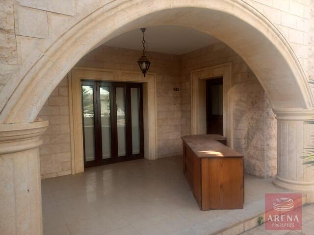 3 Bed luxury home in Vrysoulles – photo 4