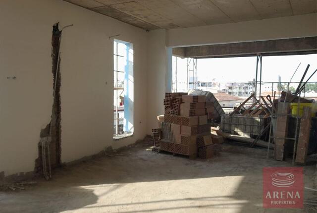 penthouse-69c10dde5aec0-2.jpg