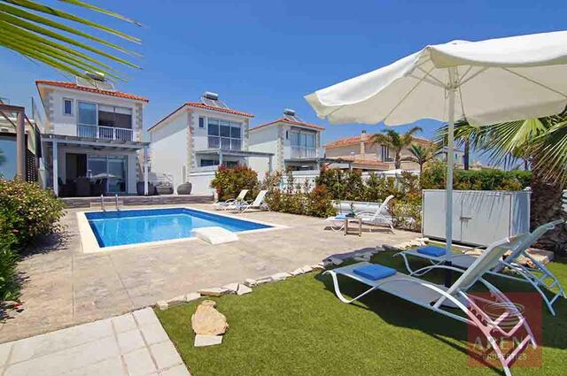 3 Bed Seafront Villa in Ayia Thekla – photo 1