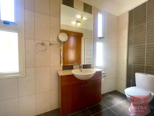 detachedHouse-13-5-BED-VILLA-IN-PERVOLIA-8296.jpg