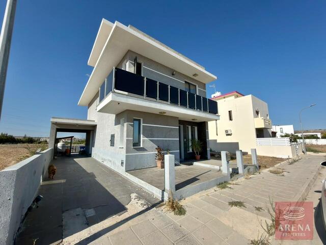 detachedHouse-6a71b9072e9ad.jpg