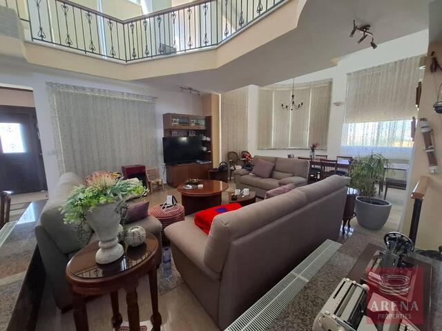 detachedHouse-69a053cb26541.jpg