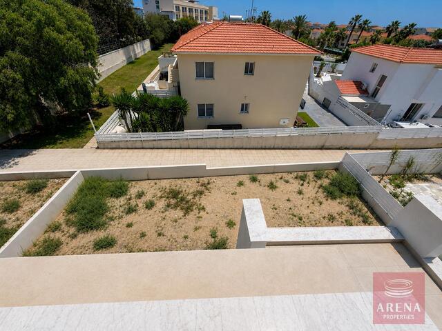 Villa in Pervolia – photo 17