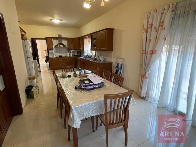 detachedHouse-16-4-bed-house-in-Sotiros-6363.jpg