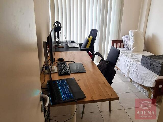 apartment-6a5625fa35271-2.jpg