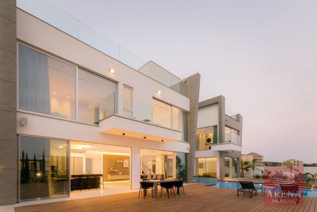 Villa in Ayia Napa for Sale – photo 2