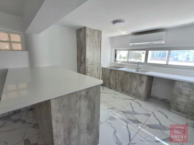 realEstateForBusiness-2-OFFICE-FOR-RENT-9354-8.jpg