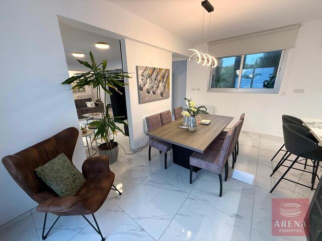detachedHouse-69ca52dd4bf25.jpg