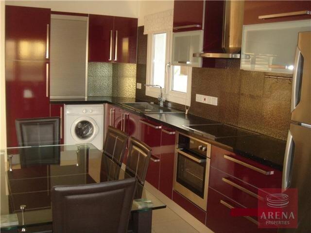Detached 3 Bedroom House for Rent in Oroklini – Just 100 Metres from the Beach – photo 4