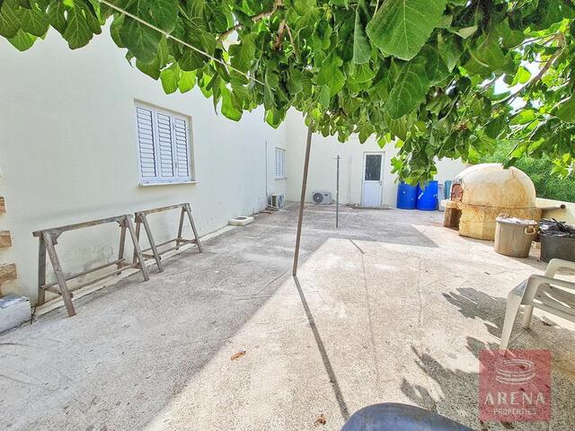 bungalow-11-4-BED-BUNGALOW-PARALIMNI-8979.jpg