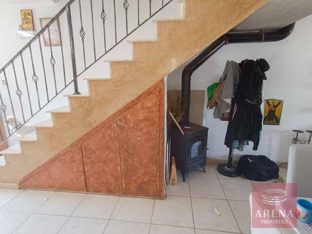 2 Bed Duplex Apt in Derynia – photo 9
