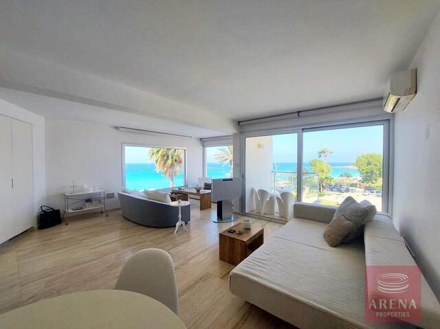 Luxury 2-Bed Apartment for Sale in Protaras – photo 11