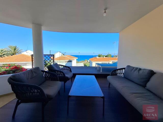penthouse-1-penthouse-ayia-triada-10450-1.jpg