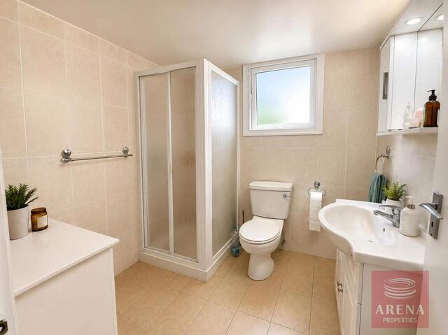 penthouse-6a6c8a4966adf.jpg