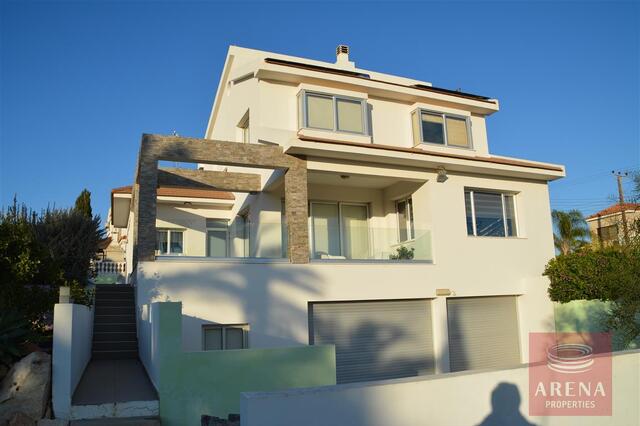 detachedHouse-4-VILLA-CYPRUS-4491.jpeg