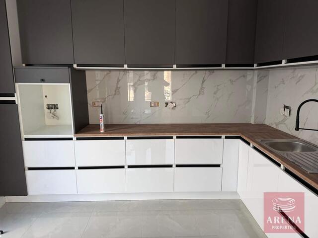 detachedHouse-69fdc49e1cdfc-2.jpg
