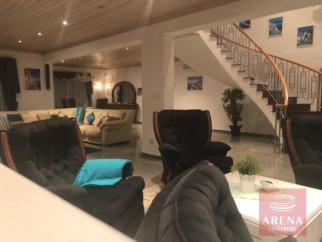 Villa in Pervolia for Rent – photo 15