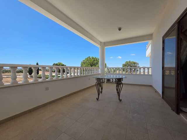 detachedHouse-1-10067-42-1.jpg