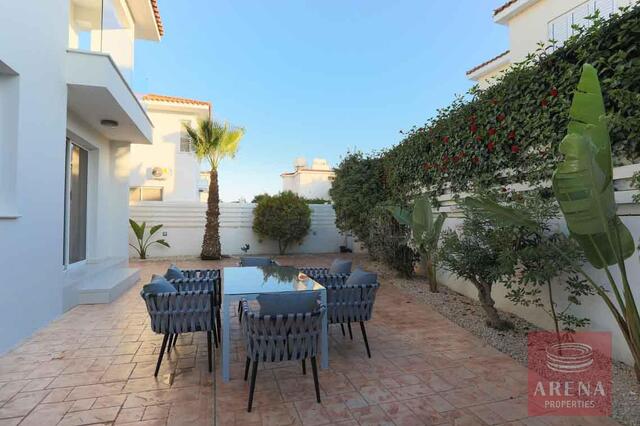 detachedHouse-7-3-bed-villa-pernera-7515-1.jpg