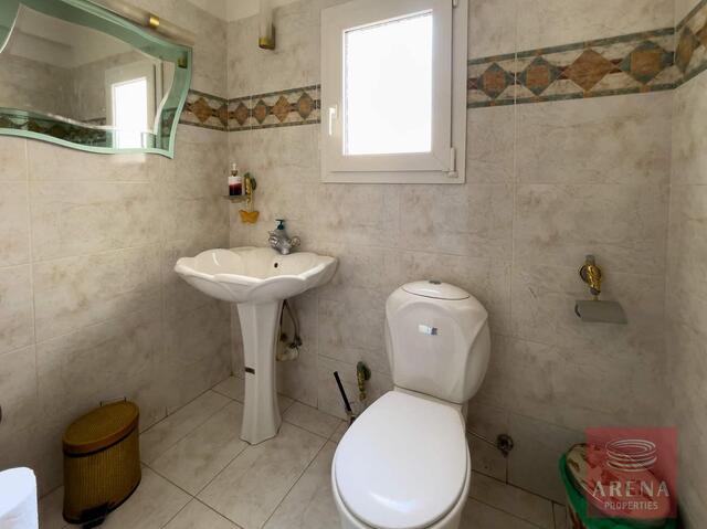 Luxury 6 Bed-Villa For Sale In Ayia Napa – photo 40
