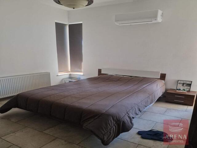 detachedHouse-6a2157738c656.jpg