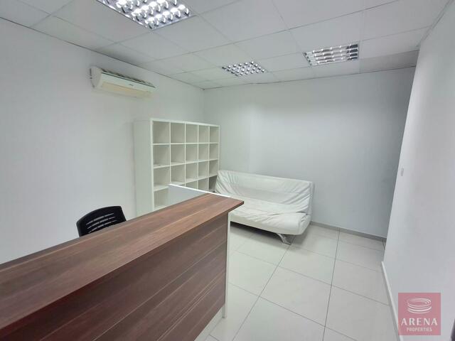store-1-OFFICE-9356.jpg