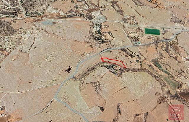 Land in Tersefanou – photo 2