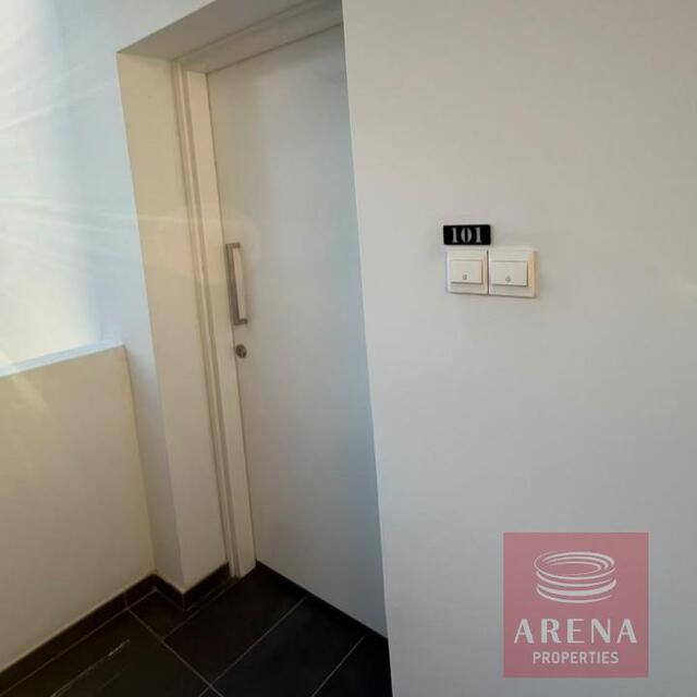 Brand-New 2-Bedroom Apartment for Resale in Aradippou – photo 9