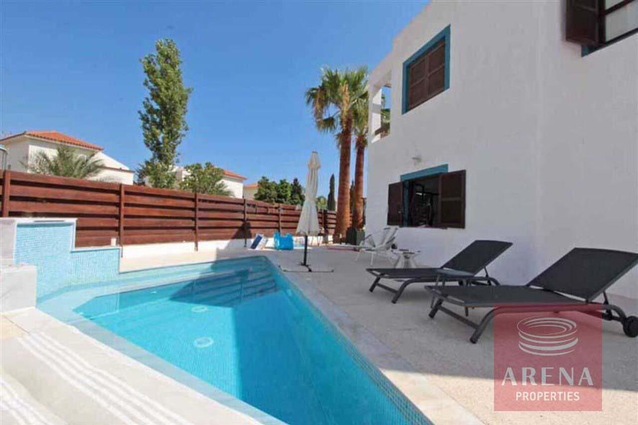 detachedHouse-1-4-bed-villa-for-rent-in-ayia-triada-5722.jpeg